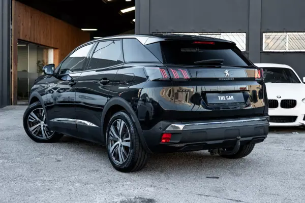 Peugeot 3008 1.6 Hybrid Allure Pack e-EAT8 2021 Híbrido Plug-In