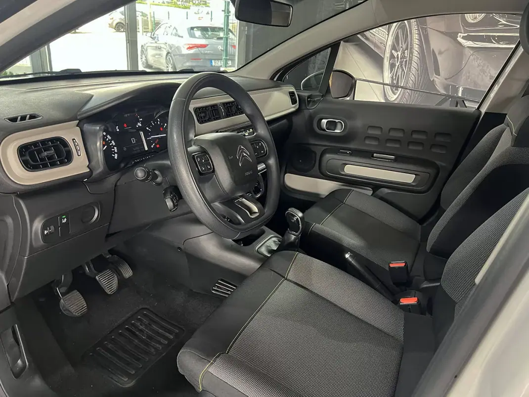 Citroën C3 2019 - 10900 EUR, 106542 km - AUTO.MOTO.pt - 106542km - foto 6 de 21