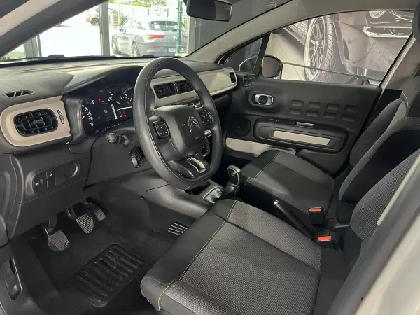 Citroën C3 2019 - 10900 EUR, 106542 km - AUTO.MOTO.pt - 106542km - foto 6 de 21