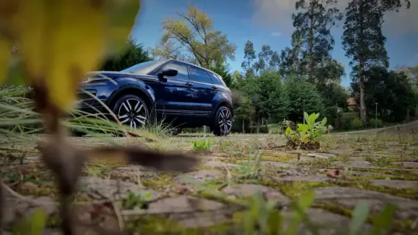 Land Rover Range Rover Evoque 2017 - 24900 EUR, 203000 km - AUTO.MOTO.pt - 203000km - foto 5 de 24