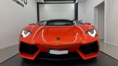 Lamborghini Aventador 2012 - 349900 EUR, 17929 km - AUTO.MOTO.pt - 17929km - foto 3 de 39
