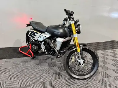 2022 - 5750 EUR, 5500 km - AUTO.MOTO.pt - 5500km - foto 20 de 27