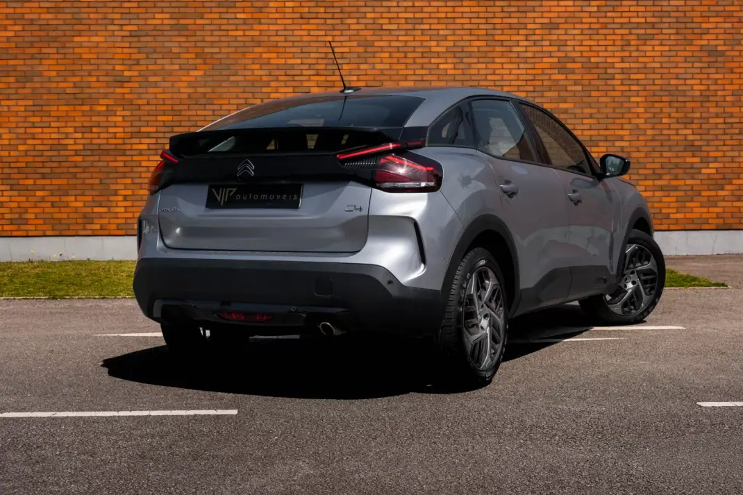 Citroën C4 2022 - 19450 EUR, 80400 km - AUTO.MOTO.pt - 80400km - foto 3 de 19