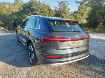 Audi e-tron 2020 — foto 5 de 10