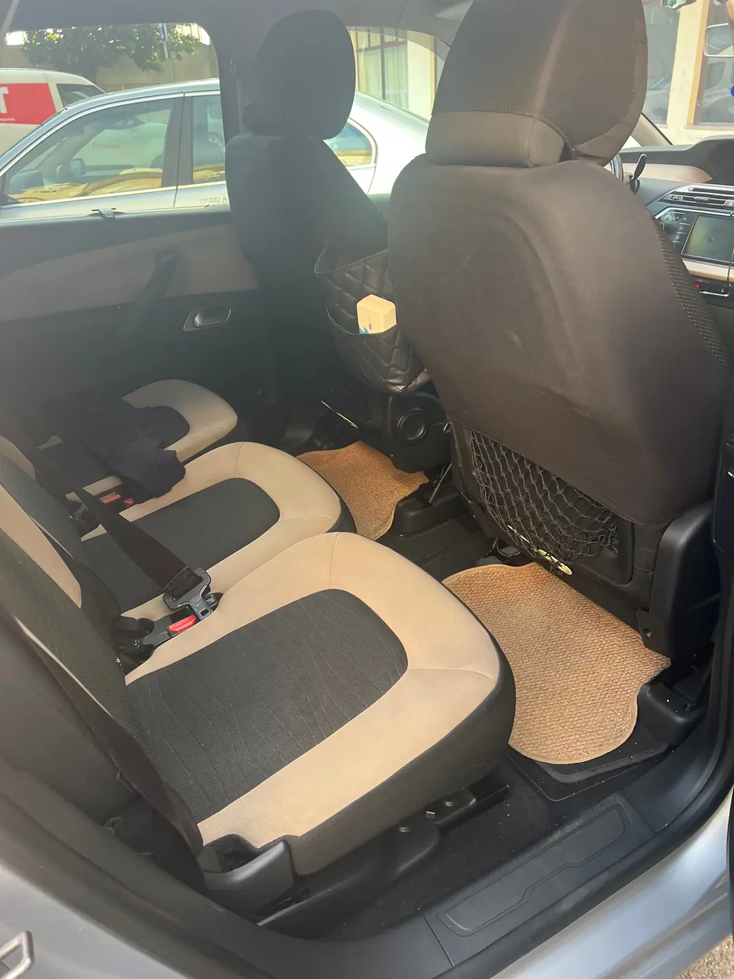 Citroën C4 Picasso 2013 - 7000 EUR, 252000 km - 252000km - foto 8 de 12