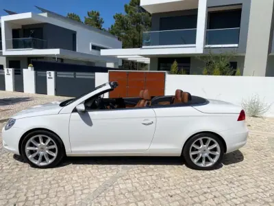 Volkswagen EOS 2009 - 16500 EUR, 74621 km - 74621km - foto 3 de 43