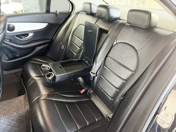 Mercedes-Benz C 200 2015 - 15900 EUR, 229781 km - AUTO.MOTO.pt - 229781km - foto 22 de 23