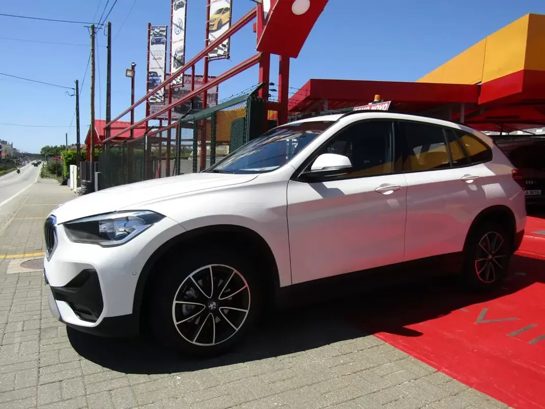 BMW X1 2021 - 24900 EUR, 119000 km - 119000km - foto 7 de 13