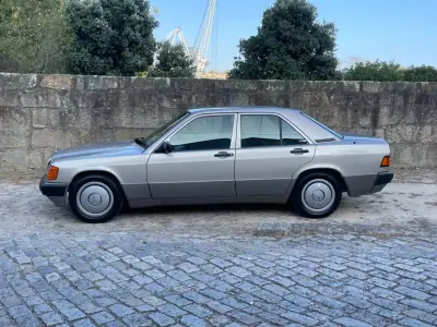 Mercedes-Benz 190 1993 - 14900 EUR, 41200 km - 41200km - foto 7 de 40