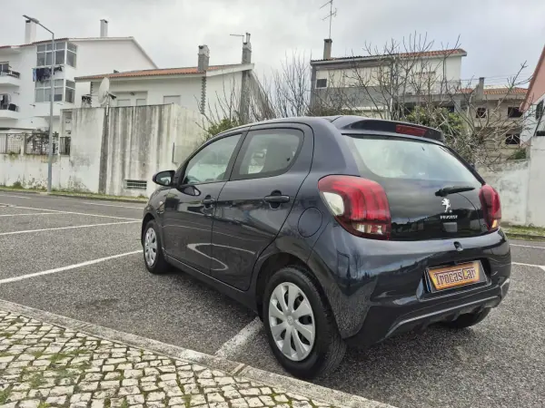 Peugeot 108 2016 - 6999 EUR, 159319 km - AUTO.MOTO.pt - 159319km - foto 4 de 21