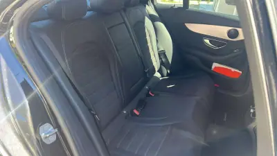 Mercedes-Benz C 300 2020 - 22480 EUR, 190000 km - AUTO.MOTO.pt - 190000km - foto 9 de 12