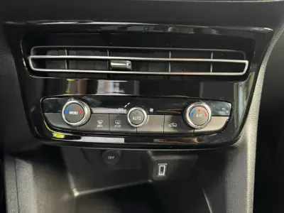Opel Mokka-e 2025 - 25000 EUR, 11000 km - AUTO.MOTO.pt - 11000km - foto 23 de 25