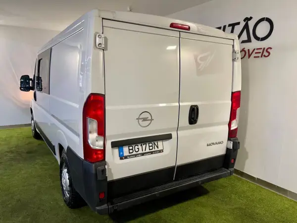 Opel Movano 2023 - 29500 EUR, 84000 km - 84000km - foto 11 de 30