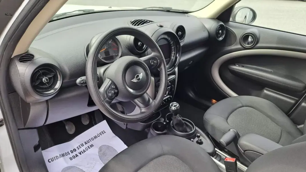 MINI Countryman 2014 - 12890 EUR, 124321 km - AUTO.MOTO.pt - 124321km - foto 25 de 43
