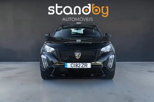 Peugeot 2008 2025 - 23950 EUR, 22000 km - AUTO.MOTO.pt - 22000km - foto 6 de 15