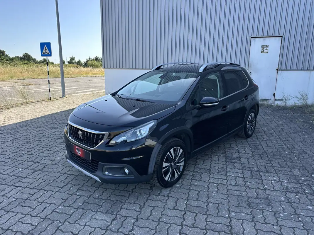 Peugeot 2008 2019 - 13990 EUR, 148000 km - AUTO.MOTO.pt - 148000km - foto 1 de 19