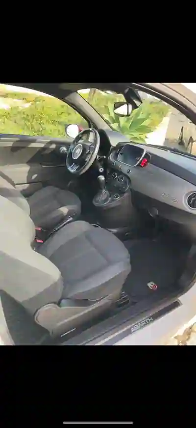 Abarth 595 2019 — foto 3 de 6