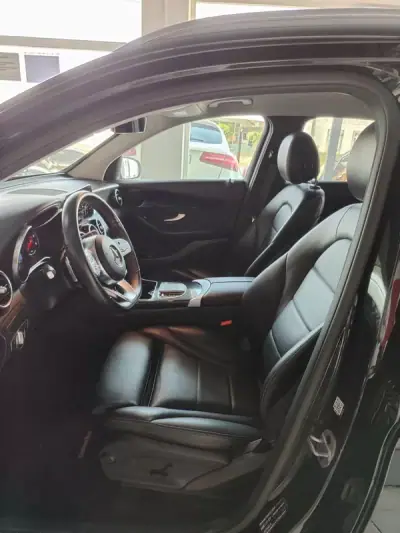 Mercedes-Benz GLC 300 2022 - 41500 EUR, 64500 km - AUTO.MOTO.pt - 64500km - foto 13 de 40