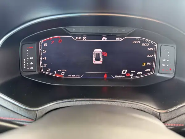 SEAT Arona 2021 - 15650 EUR, 106000 km - AUTO.MOTO.pt - 106000km - foto 14 de 18