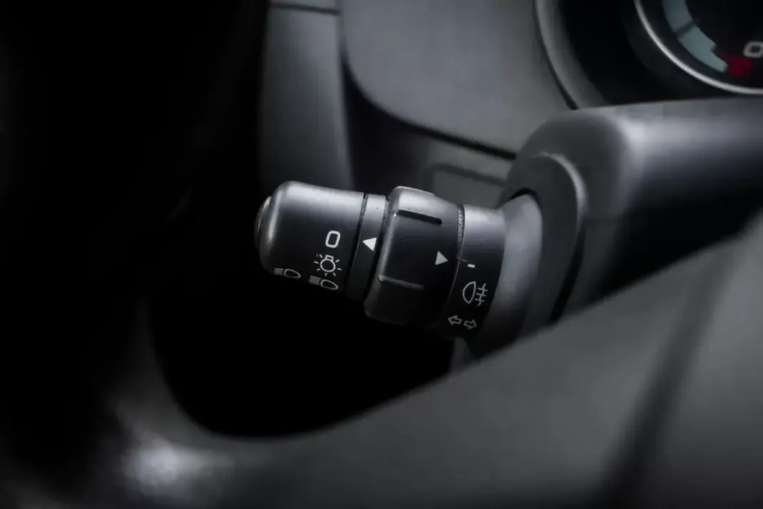 Renault Kangoo E-Tech 2020 - 9990 EUR, 57785 km - AUTO.MOTO.pt - 57785km - foto 16 de 28