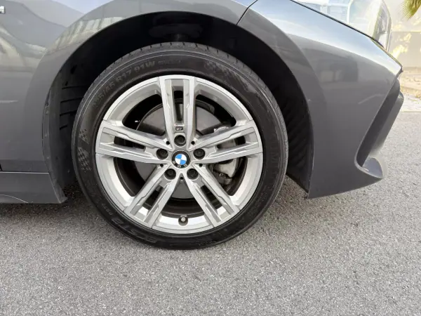 BMW 116 2019 - 21500 EUR, 175000 km - AUTO.MOTO.pt - 175000km - foto 19 de 19
