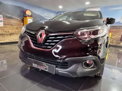 Renault Kadjar 2017 - 15500 EUR, 77000 km - AUTO.MOTO.pt - 77000km - foto 2 de 18