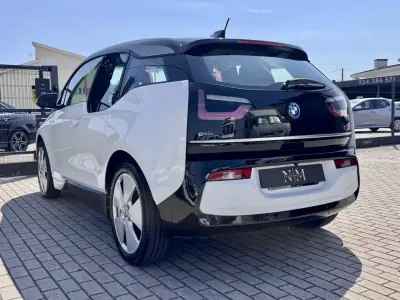 BMW i3 2018 - 17500 EUR, 68000 km - AUTO.MOTO.pt - 68000km - foto 6 de 20