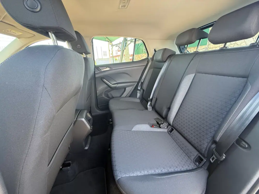 Volkswagen T-Cross 2022 - 20900 EUR, 47200 km - AUTO.MOTO.pt - 47200km - foto 12 de 15