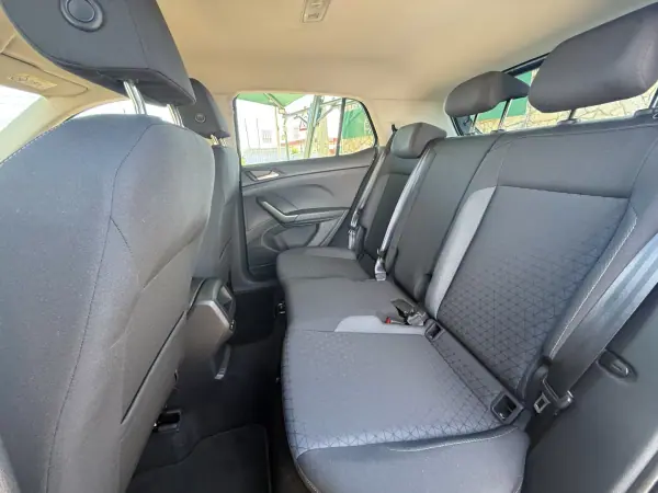 Volkswagen T-Cross 2022 - 19800 EUR, 47200 km - AUTO.MOTO.pt - 47200km - foto 12 de 15