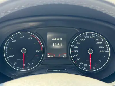 SEAT Leon 2020 - 14790 EUR, 44849 km - AUTO.MOTO.pt - 44849km - foto 12 de 20