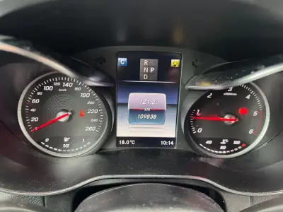 Mercedes-Benz GLC 250 2018 - 34900 EUR, 112000 km - AUTO.MOTO.pt - 112000km - foto 21 de 27