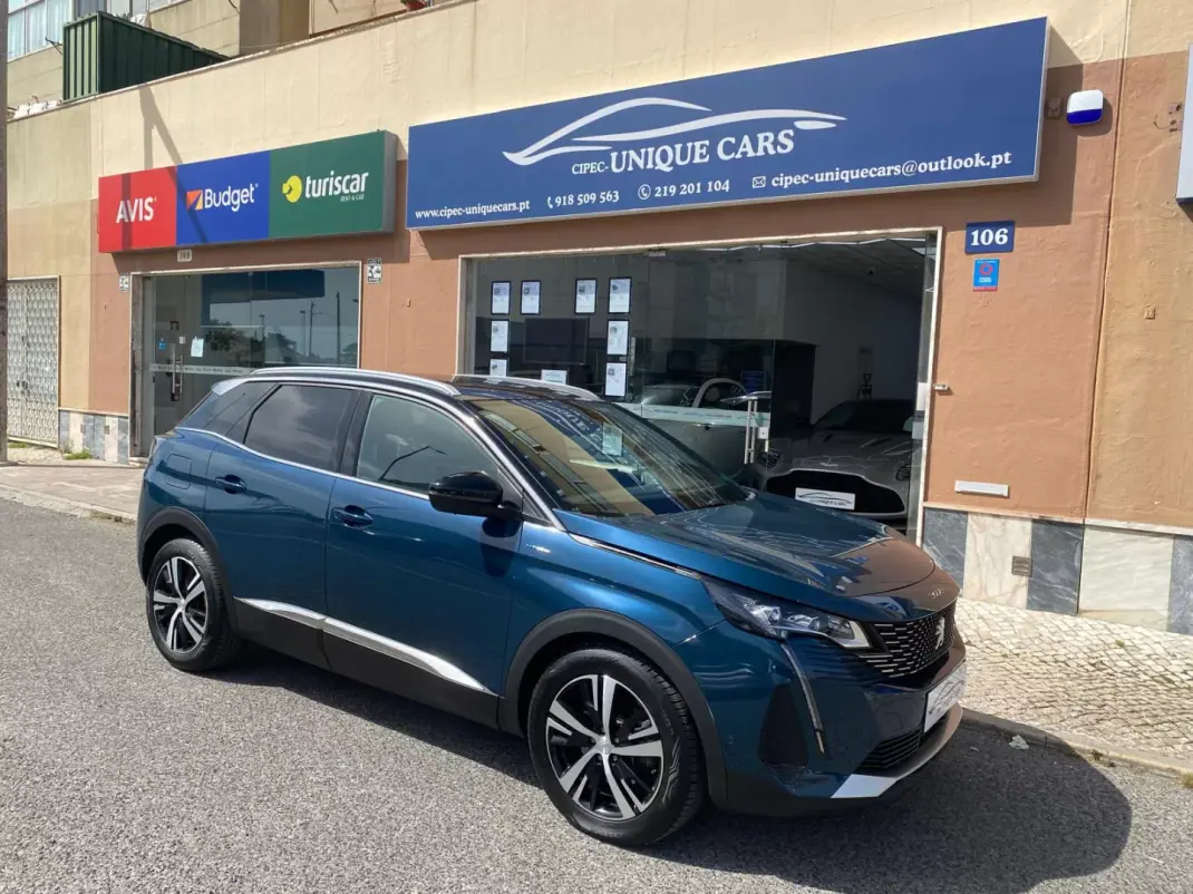 Peugeot 3008 2021 - 25500 EUR, 43554 km - AUTO.MOTO.pt - 43554km - foto 1 de 21