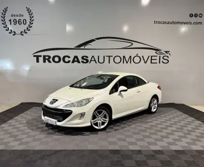 Peugeot 308 CC 2010 - 9900 EUR, 230890 km - AUTO.MOTO.pt - 230890km - foto 12 de 49