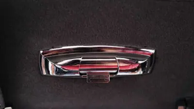 Mercedes-Benz GLS 350 1956 - 45000 EUR, 39000 km - AUTO.MOTO.pt - 39000km - foto 28 de 51