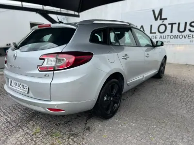 Renault Mégane Break 2012 - 4500 EUR, 299771 km - AUTO.MOTO.pt - 299771km - foto 7 de 11