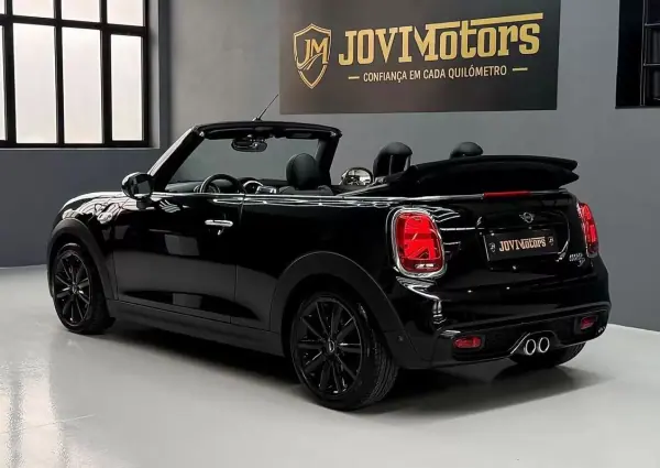 MINI 2018 - 23999 EUR, 154815 km - AUTO.MOTO.pt - 154815km - foto 6 de 35