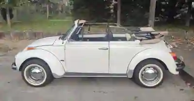 Volkswagen 1303 CABRIOLET 1977 - 27000 EUR, 84000 km - foto 5 de 15