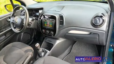 Renault Captur 2019 - 13950 EUR, 61525 km - AUTO.MOTO.pt - 61525km - foto 24 de 30