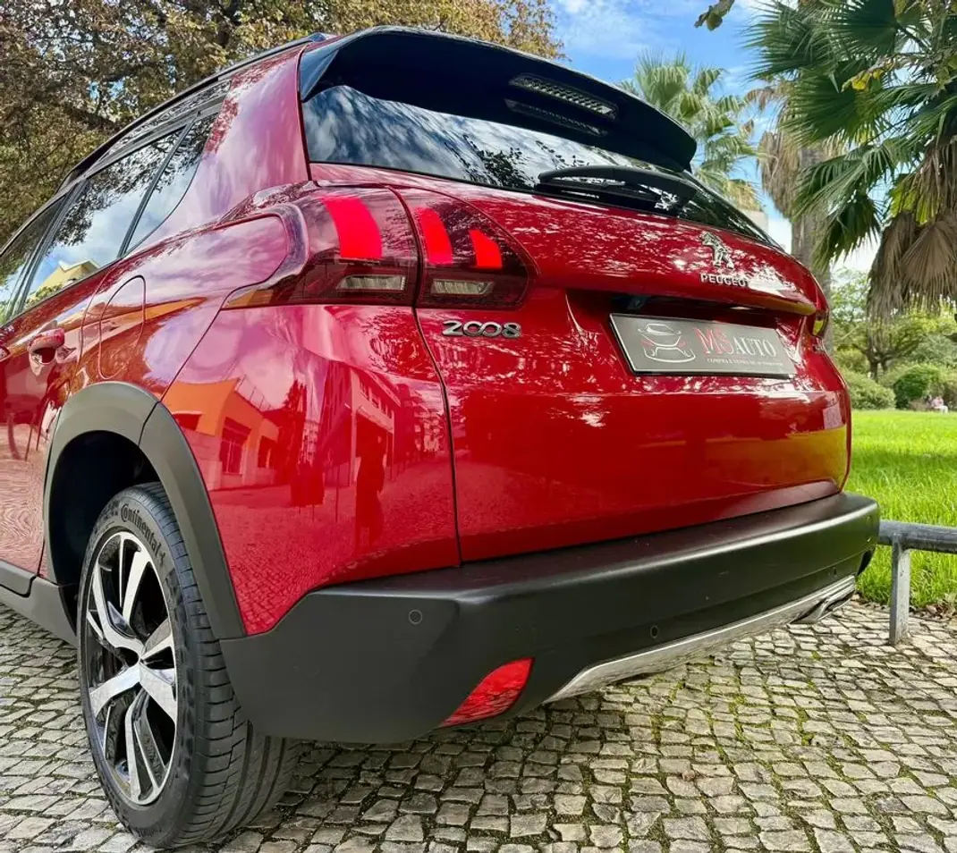 Peugeot 2008 2017 - 9990 EUR, 107000 km - AUTO.MOTO.pt - 107000km - foto 34 de 42