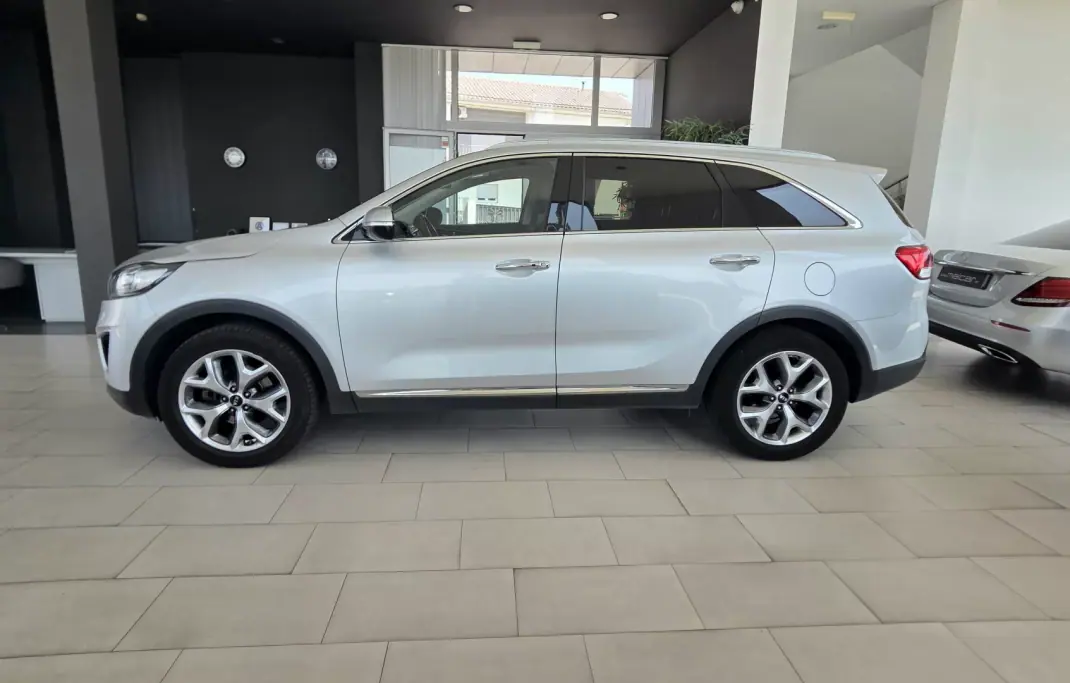 Kia Sorento 2017 - 17990 EUR, 151645 km - 151645km - foto 3 de 34