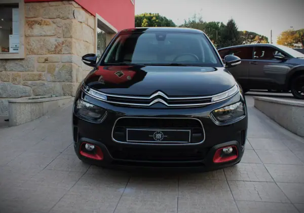 Citroën C4 Cactus 2018 - 13990 EUR, 113200 km - AUTO.MOTO.pt - 113200km - foto 2 de 30