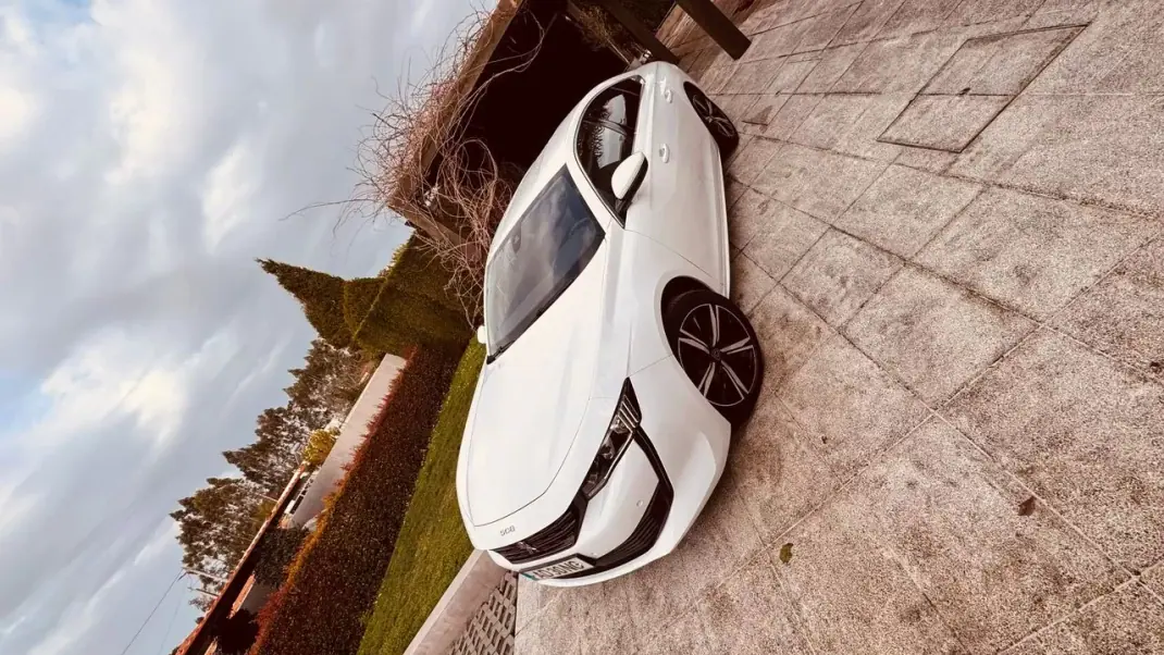 Peugeot 508 2020 - 21250 EUR, 112937 km - AUTO.MOTO.pt - 112937km - foto 22 de 23