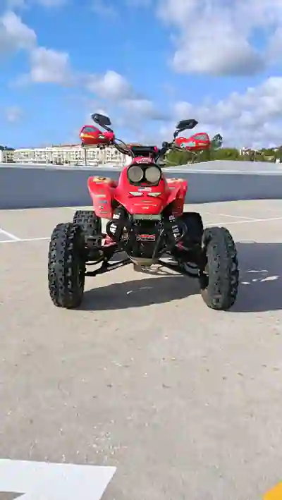 Honda TRX 2004 - 3800 EUR, 1500 km - 1500km - foto 1 de 8