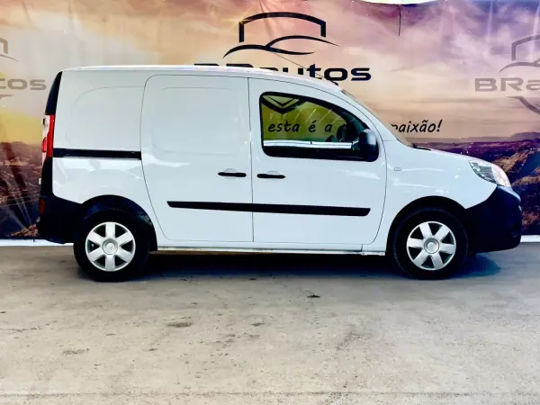 Renault KANGOO 1.5 BLUE DCI 3LUG EDITION ONE 2019 - 11500 EUR, 161094 km - AUTO.MOTO.pt - 161094km - foto 5 de 25
