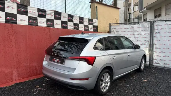 Skoda Scala 2022 - 12900 EUR, 98500 km - AUTO.MOTO.pt - 98500km - foto 6 de 12