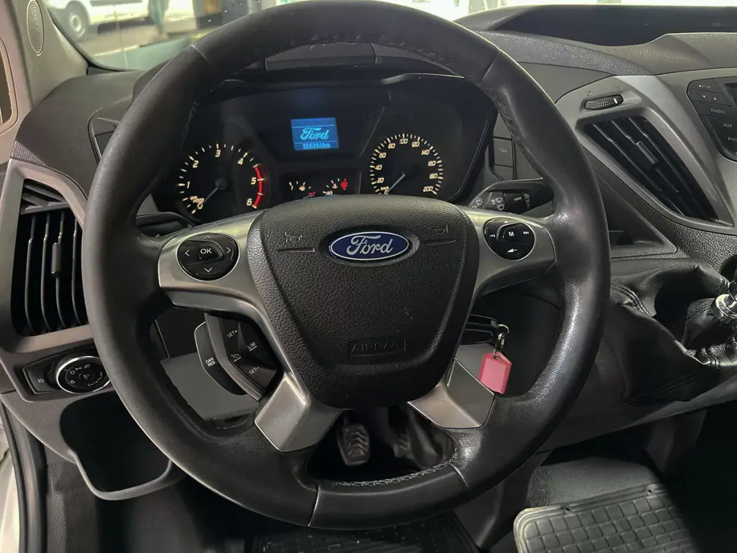 Ford 2014 - 14800 EUR, 166748 km - AUTO.MOTO.pt - 166748km - foto 8 de 18