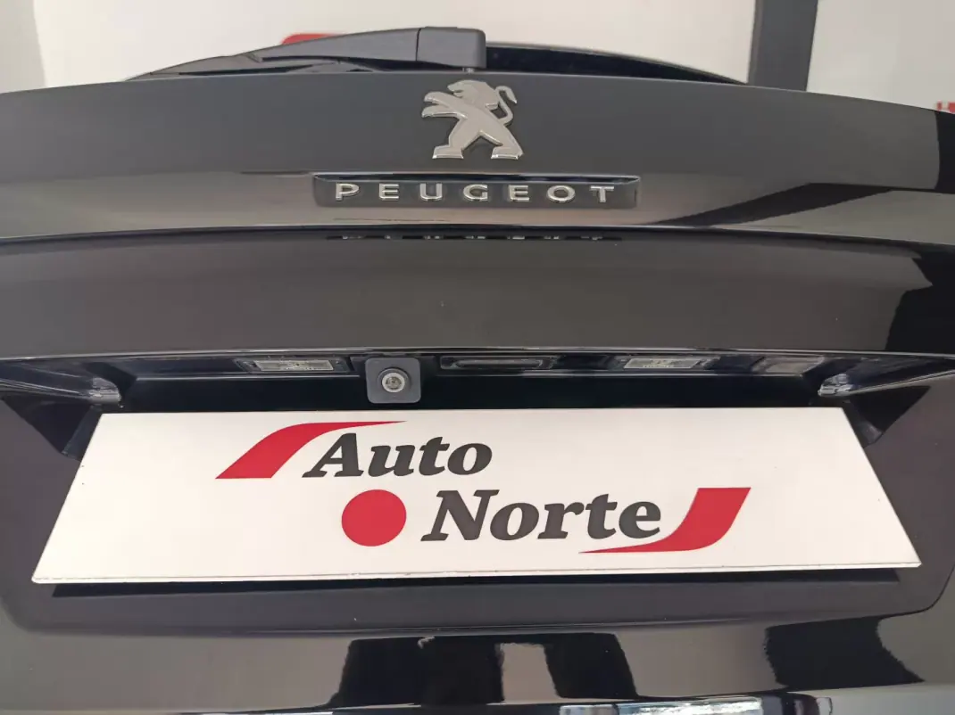 Peugeot 3008 2018 - 20300 EUR, 139000 km - 139000km - foto 16 de 31