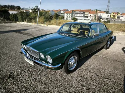 Jaguar XJ6 1976 - 24950 EUR, 47777 km - AUTO.MOTO.pt - 47777km - foto 17 de 60