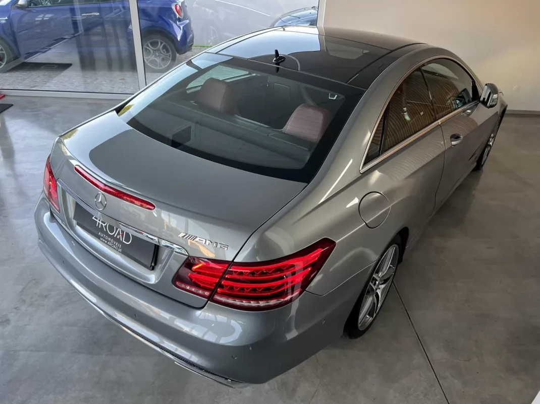 Mercedes-Benz E 220 2015 - 24999 EUR, 161900 km - AUTO.MOTO.pt - 161900km - foto 58 de 135