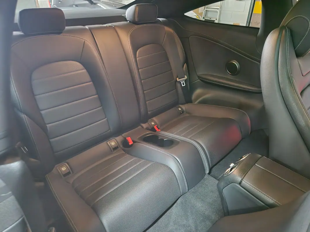 Mercedes-Benz C 220 2017 - 29900 EUR, 99500 km - 99500km - foto 10 de 13